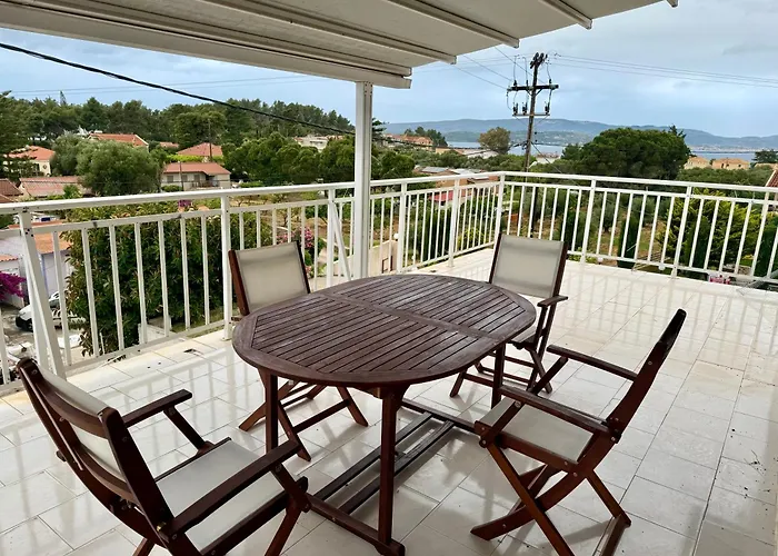 Makris Gialos Maisonette * ארגוסטולי