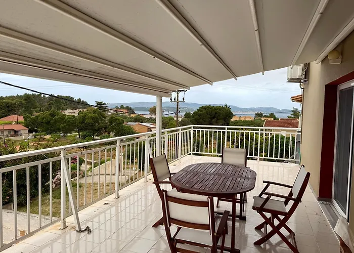 Appartamento Makris Gialos Maisonette